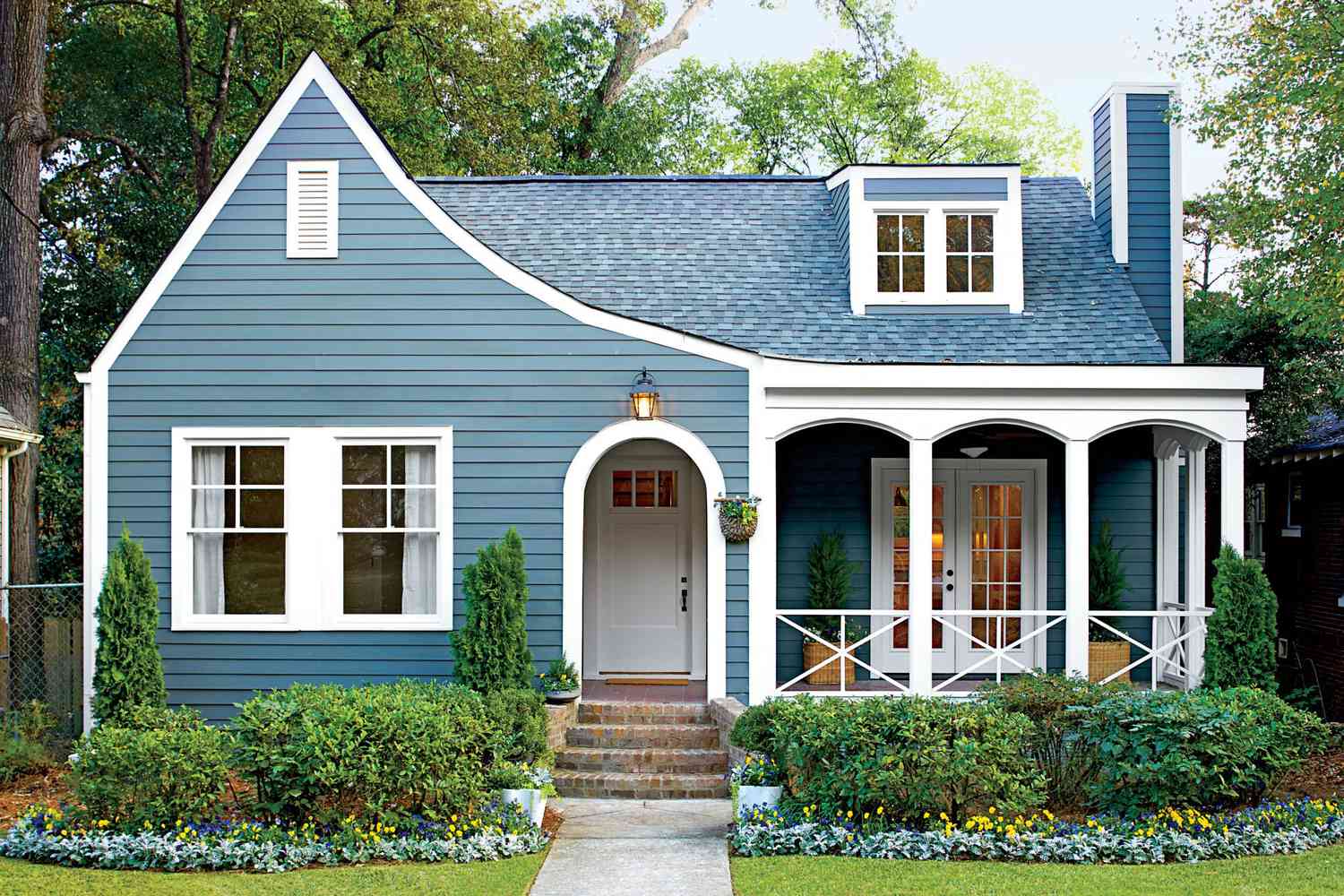 56 Charming Exteriors We’d Love To Come Home To