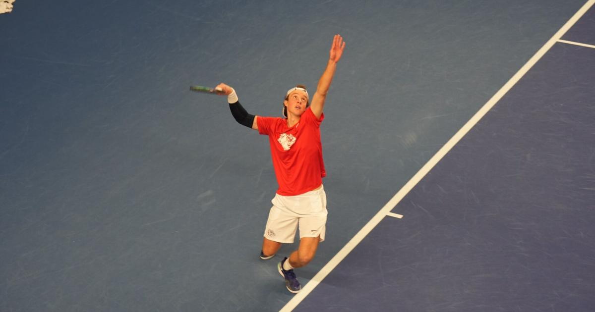 Gonzaga men’s tennis starts season off with dominant 6-1 win over EWU