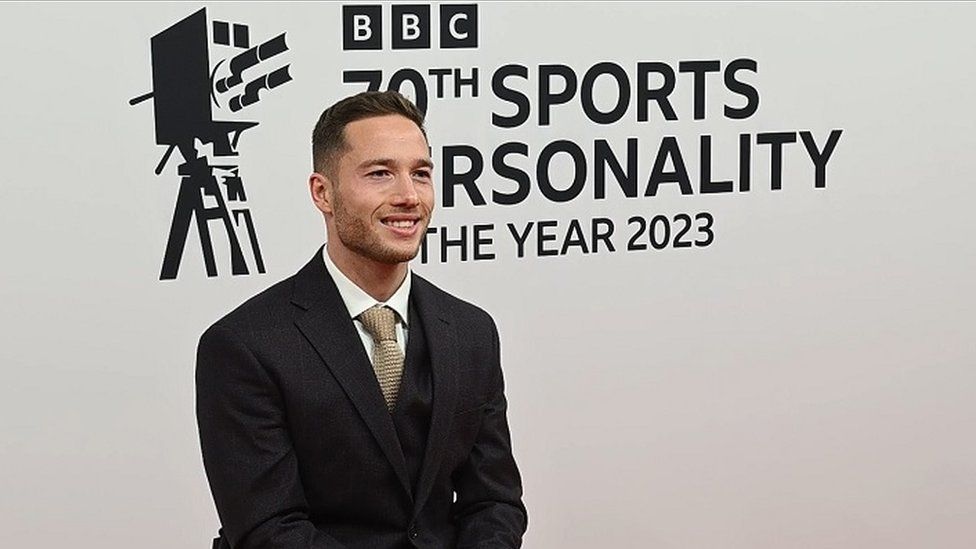 Tennis start Hewett had ‘imposter syndrome’ at BBC Sports Personality awards