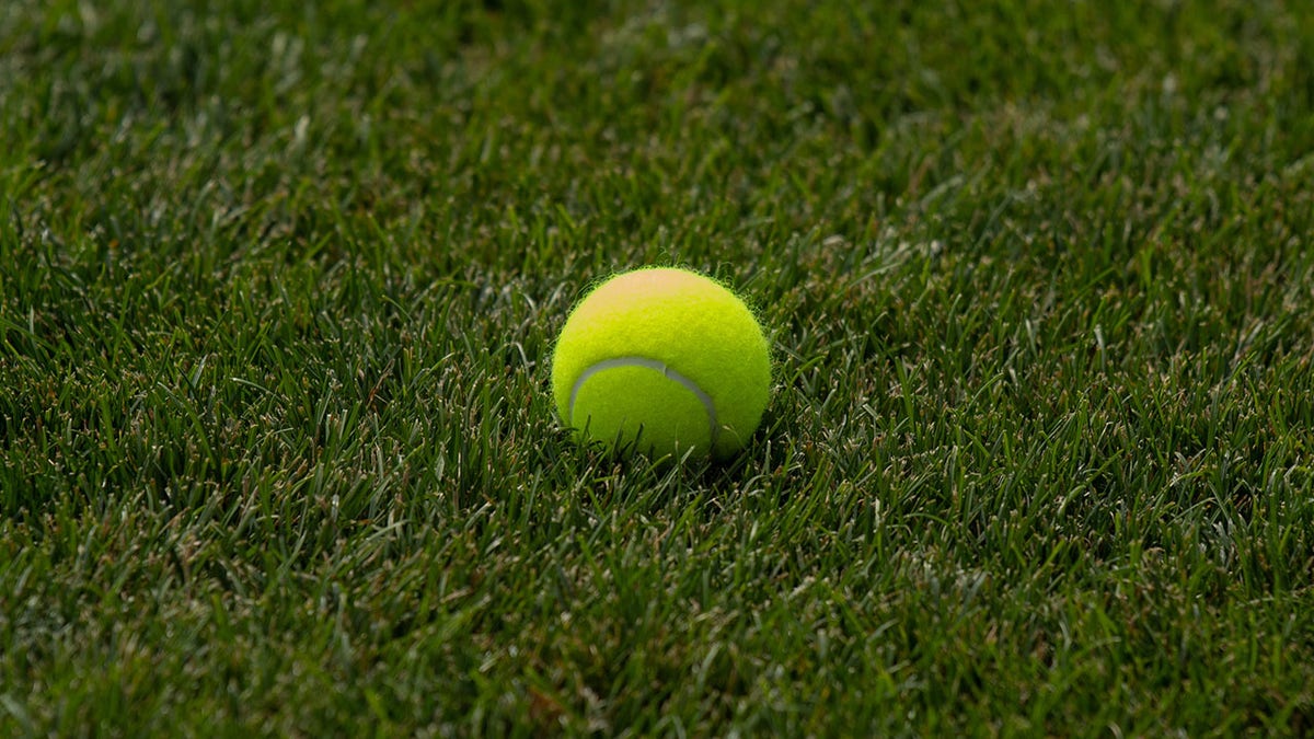 Oregon high school girls tennis coach resigns, cites Title IX’s transgender-related policy