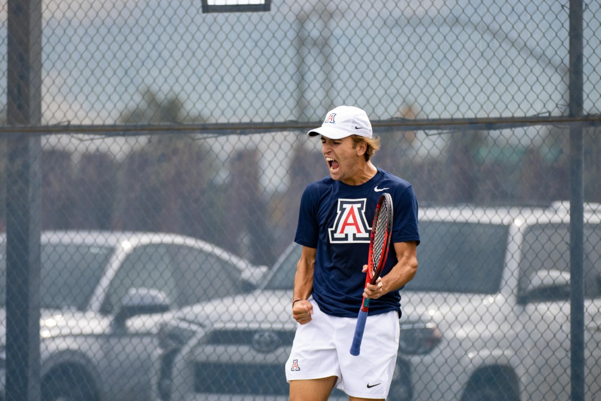 No. 13 Arizona men’s tennis sweep Miami to begin ITA Kickoff