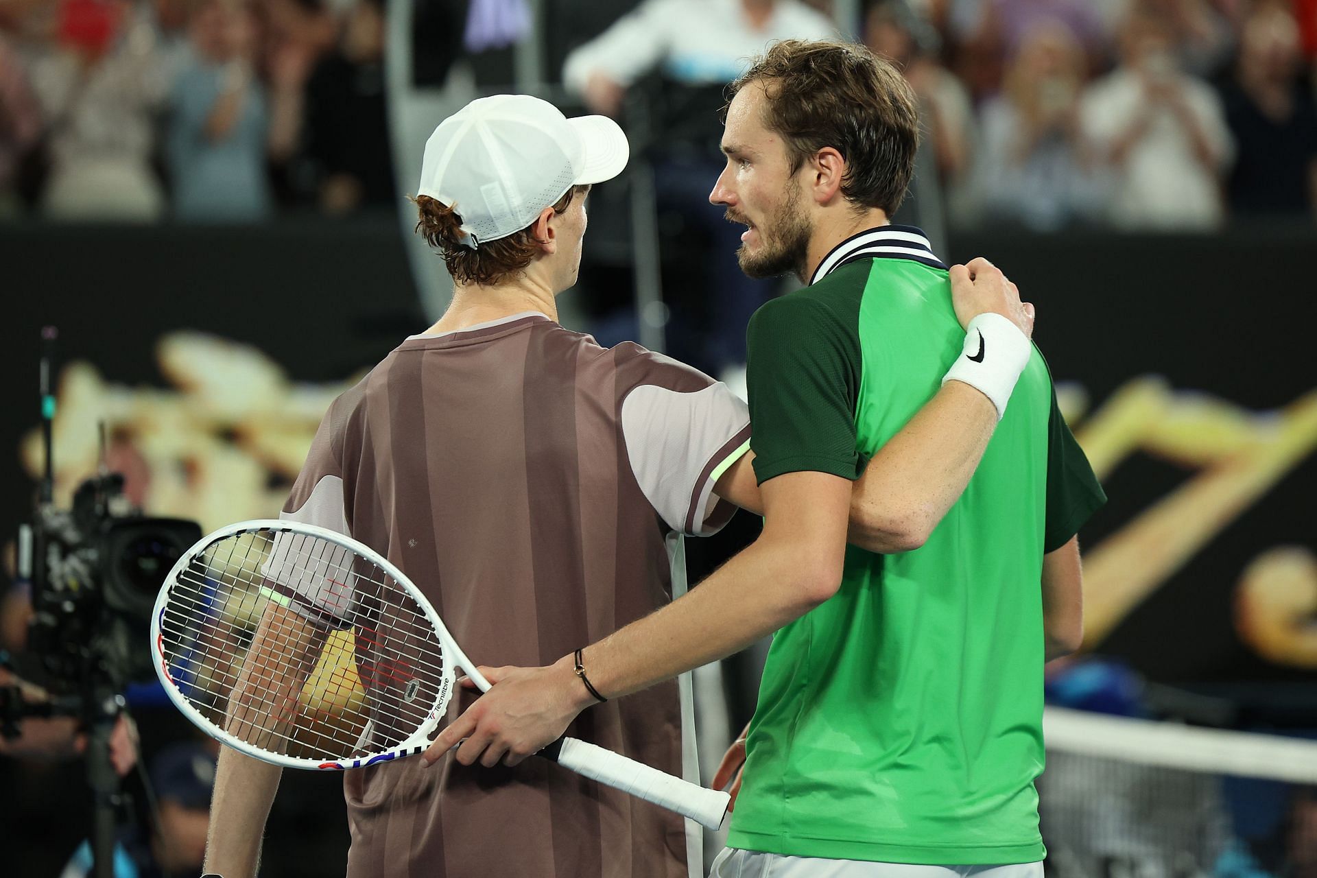 “If I’m Daniil Medvedev, I’m never playing tennis again after this”;”This feels cruel” – Fans react to Russian losing Australian Open final from 2 sets up