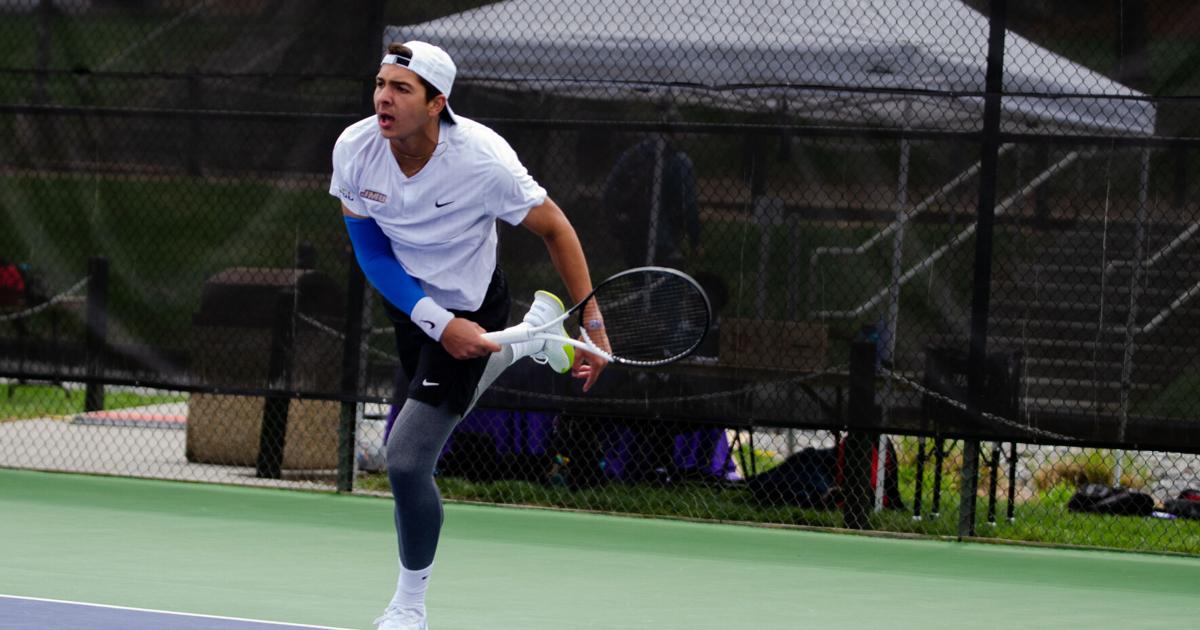 JMU men’s tennis falls flat in 6-1 loss against Liberty, drops to 1-3