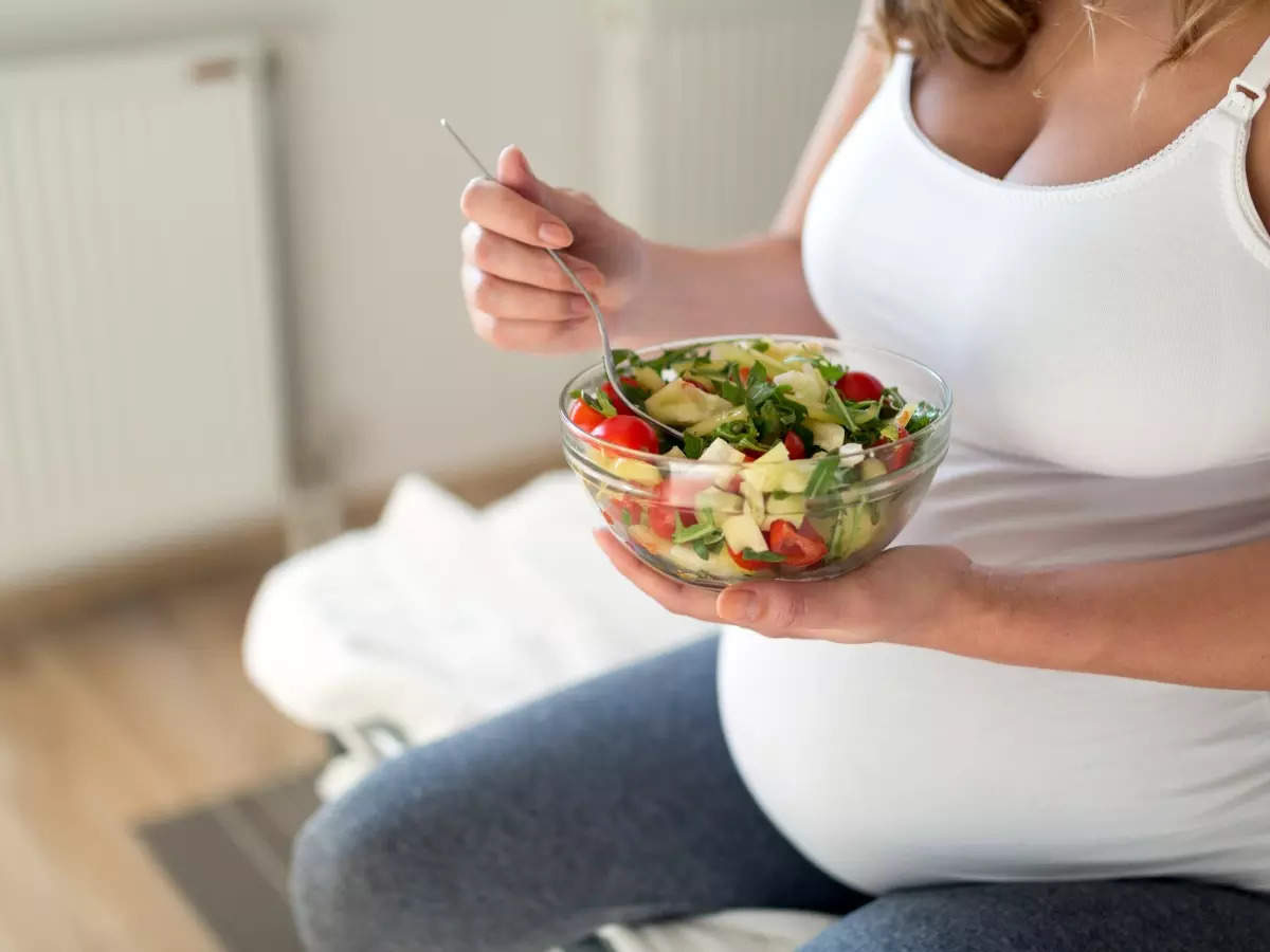 7 foods that pregnant women must avoid for better health  | The Times of India