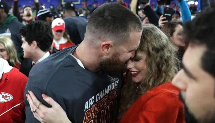 Taylor Swift and Travis Kelce Melt Hearts with Adorable PDA Moment on the Pitch