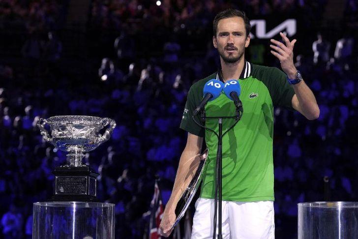 Tennis: Jannik Sinner rallies from two sets down to beat Daniil Medvedev in Australian Open, claim his first Grand Slam title