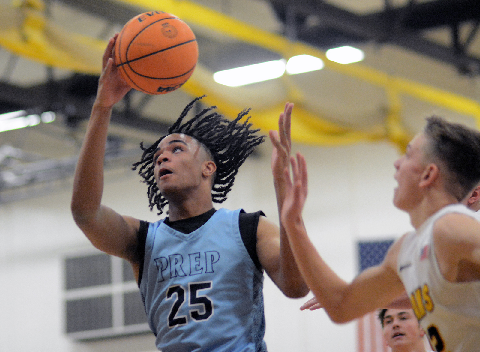 Vista PEAK boys basketball grabs road win at Green Mountain