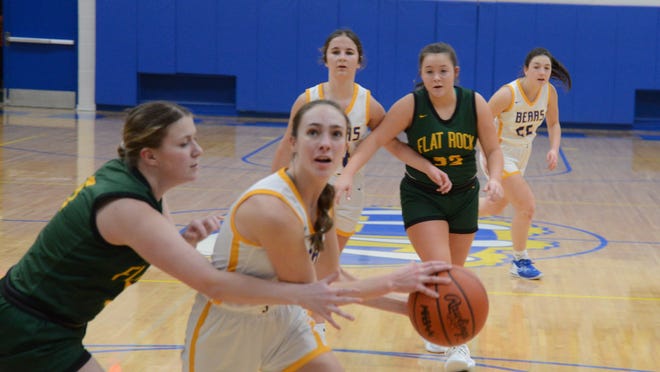 Monday’s Monroe County Region high school basketball summaries