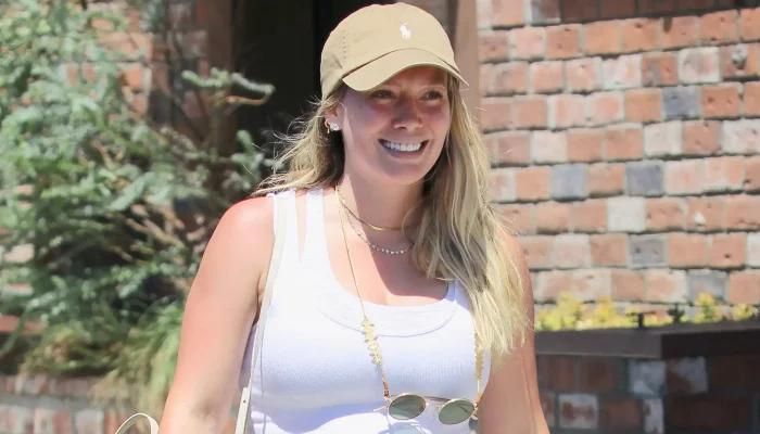 Hilary Duff Advises Shopping as Baby Bump Outgrows ‘Vintage’ Jeans