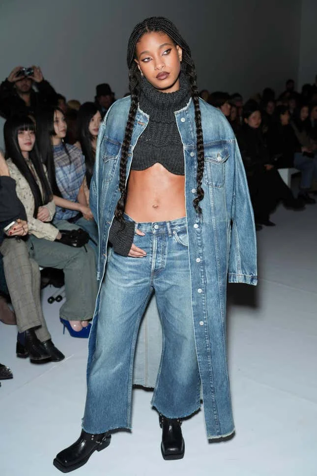 Image for article titled Whoa, Have You Seen Willow Smith Lately? She Looked Stunning At Paris Fashion Week