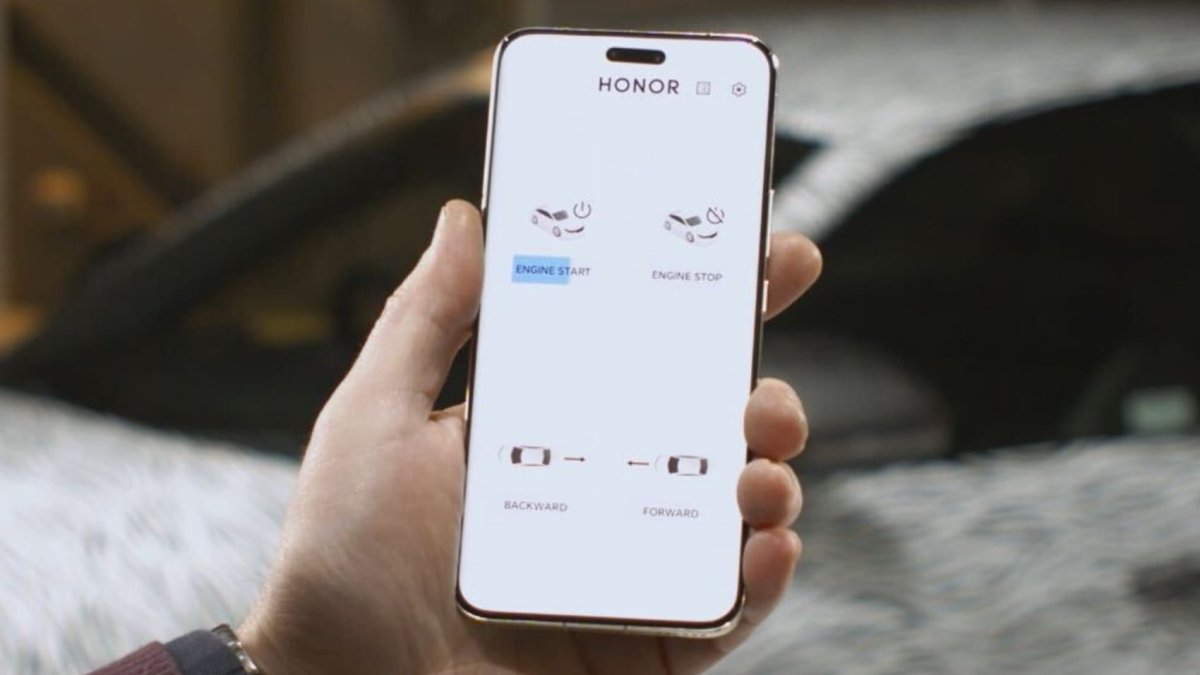 Huawei spin-off Honor shows off tech to control a car with your eyes and chatbot based on Meta’s AI