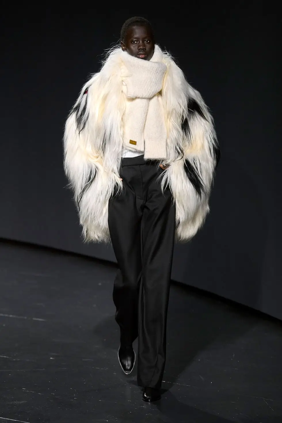 fall 2024 fashion trends fluff