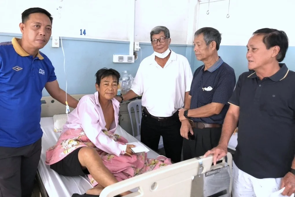 Cựu cầu thủ nổi tiếng Việt Nam cấp cứu trong đêm, sức khỏe hiện ra sao? - 1 Cựu cầu thủ nổi tiếng Việt Nam cấp cứu trong đêm, sức khỏe hiện ra sao? - 1