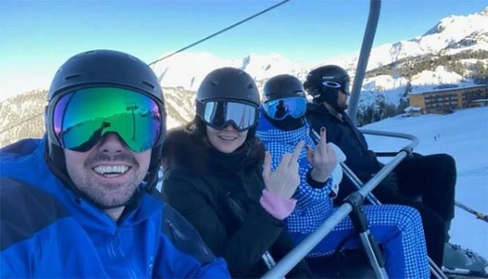 Sophie Turner Confronts Vicious Mum-Shaming for Her Ski Trip with Boyfriend Peregrine Pearson