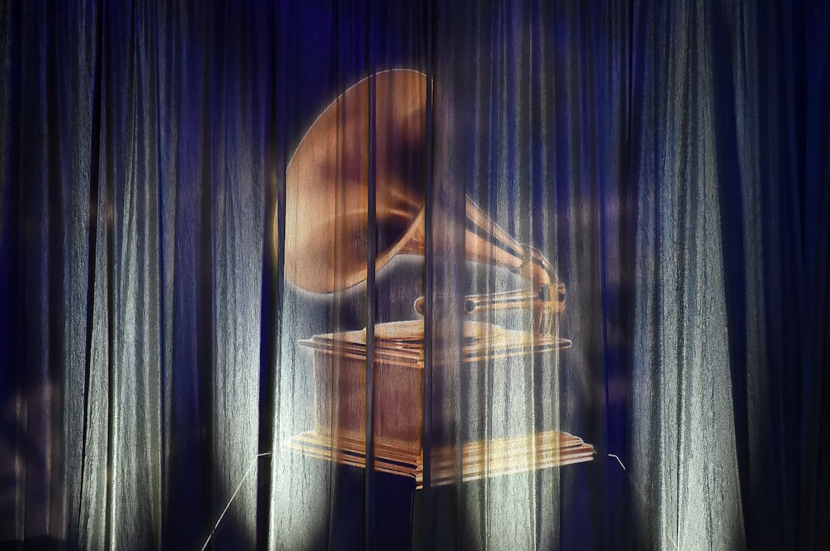 Which iconic Canadian singer will perform at the Grammy Awards? Take our arts and culture quiz to find out