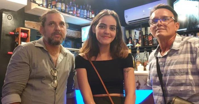 Founders: Nelson, Liz Marian and José Antonio aspire to connect with the public beyond the common spaces for the plastic arts; also to consolidate the creation workshops and to create all possible exhibitions.