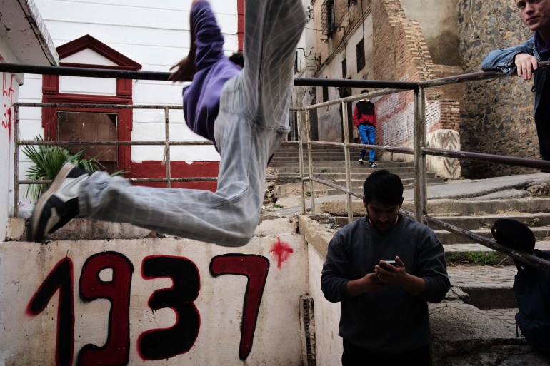 ‘Jump without thinking’: The parkour runners reclaiming Algiers