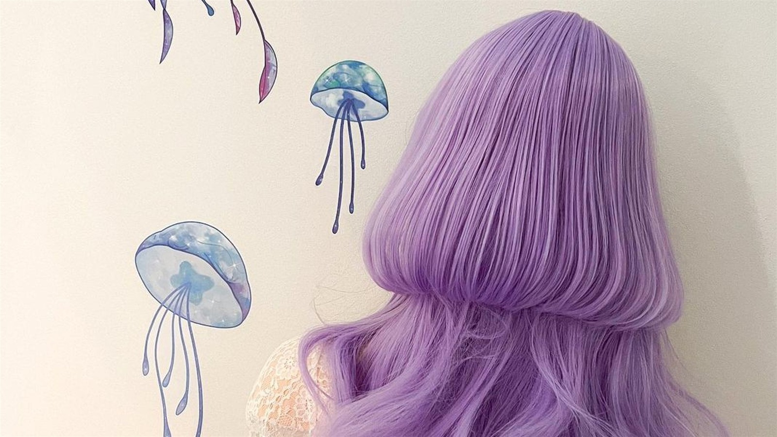 7 Ways To Try 2024’s Jellyfish Trend, From Fashion To Beauty To Decor