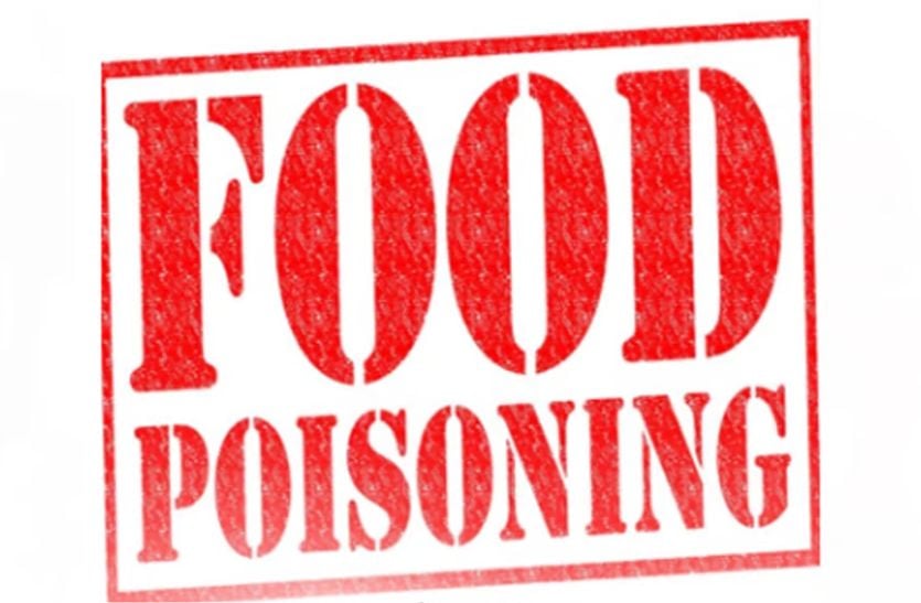 फूड पॉइजनिंग का शिकार बनें बच्चे, आंगनवाड़ी में खाया था खाना |Children became victims of food poisoning, had eaten food in Anganwadi