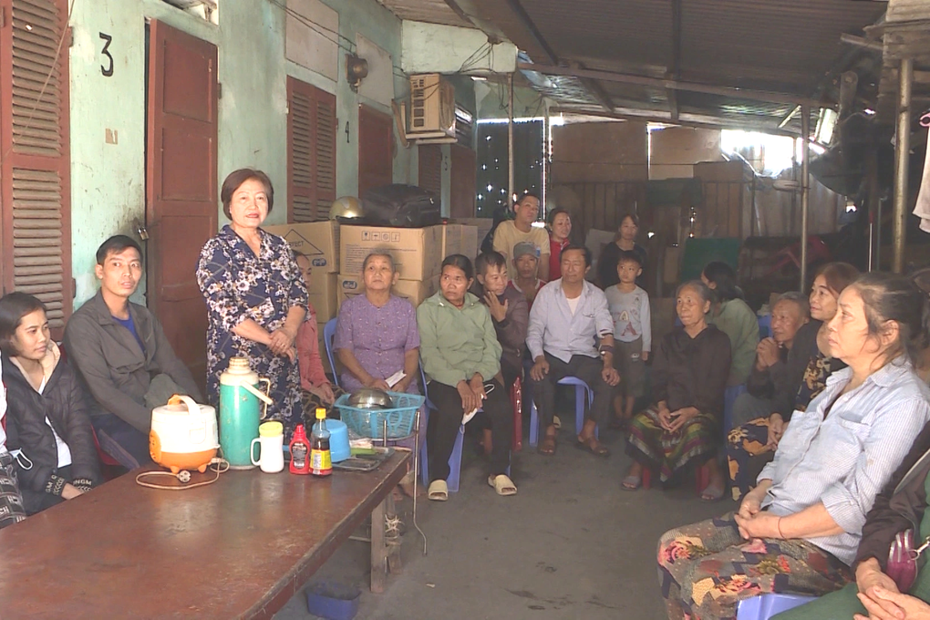 Niềm vui những ngày cuối năm ở “xóm chạy thận”