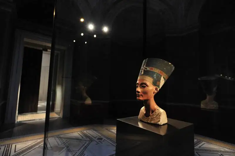 The bust of Queen Nefertiti of Egypt is on display in Berlin's Neues Museum. Photo: AFP