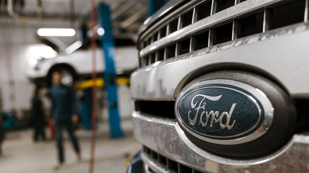 Ford Ditches Active Park Assist: A Cost-Saving Move or Blow to Con…