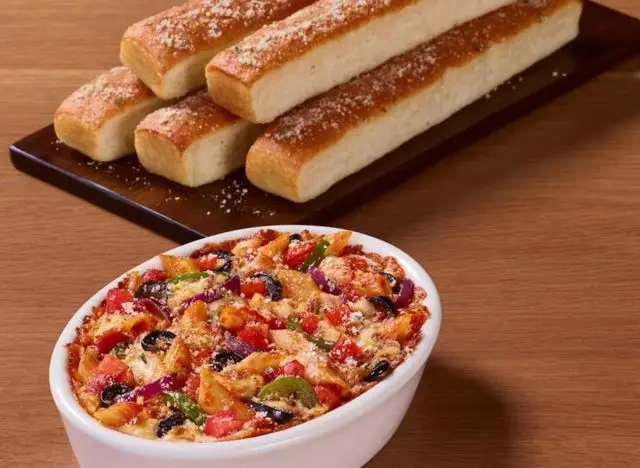 Pizza Hut Oven Baked Veggie Pasta
