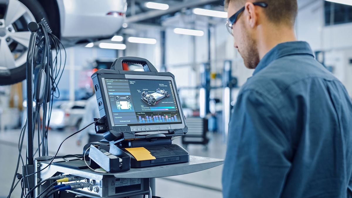 The Synergy of AI and Human Expertise in Automotive Repair