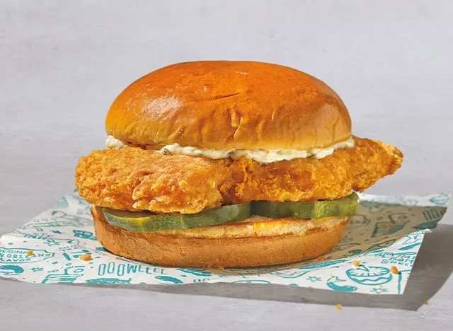 popeyes fish sandwich