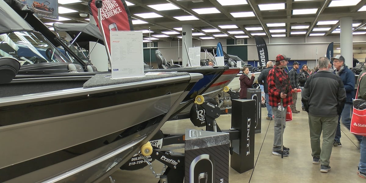 Vendors at Duluth’s Sport Show Credit Warm Winter for boost in sales