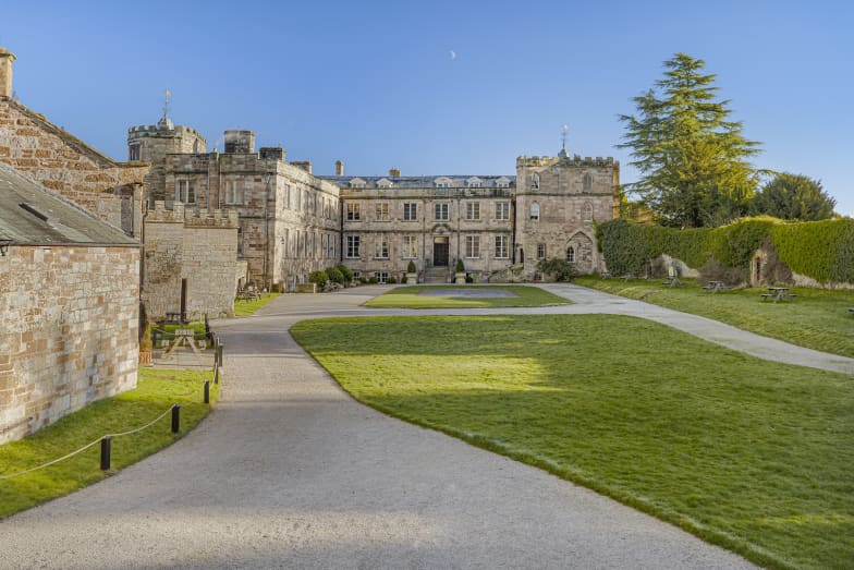 An 800-Year-Old Medieval English Castle Once Home to Richard II Listed for £9.5 Million