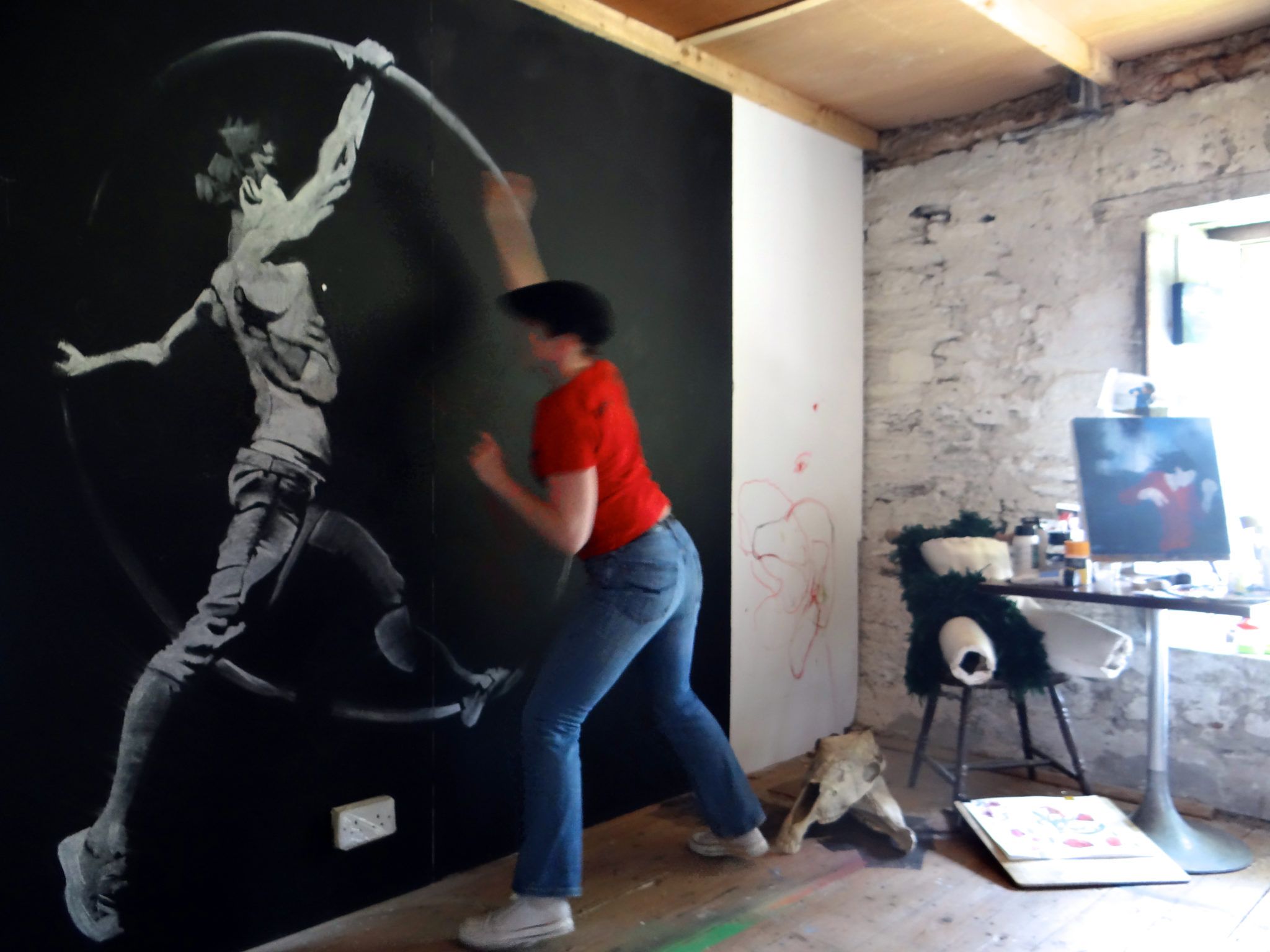 Uillinn to support two artists in residence