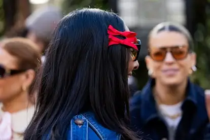 LFW F/W 24 Street Style Beauty looks