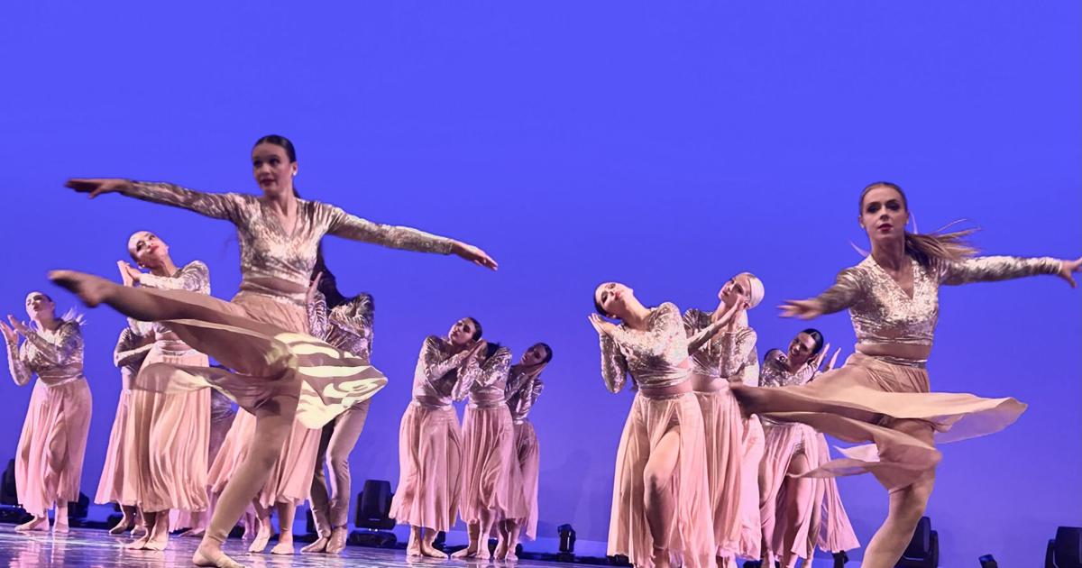 PHOTOS: Bobcat Belles travel to ‘Belle Land’ at Winter Show