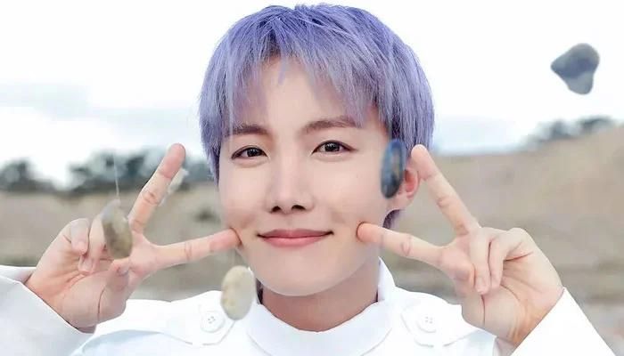 J-Hope Takes to the Streets to Celebrate ‘Hope Day’ During Military Service