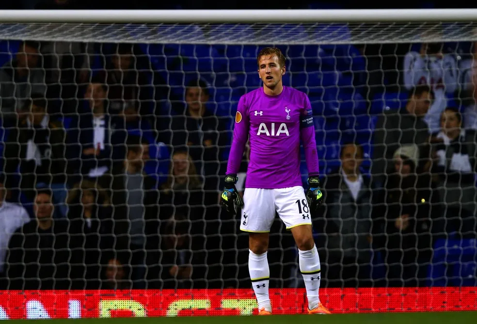 Harry Kane, do Tottenham Hotspur,  vai jogar no gol contra Asteras Tripoli — Foto: Getty Images