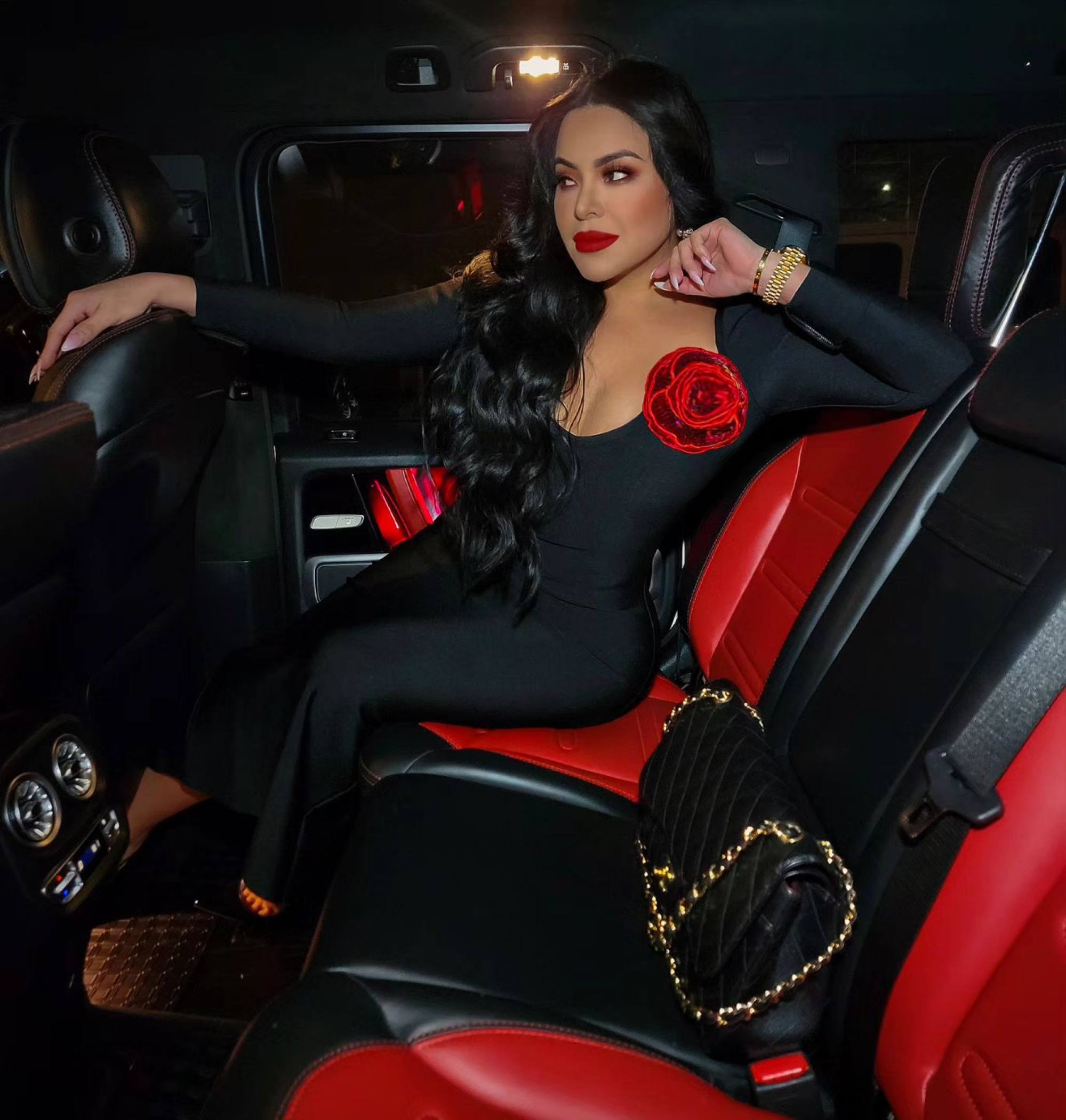 Mob wife look gives clean girl the boot – TikTok’s latest fashion trend