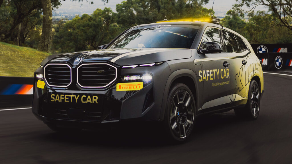 The potent SUV has been adorned with a special two-tone black and gold wrap and rocks a roof-mounted light bar