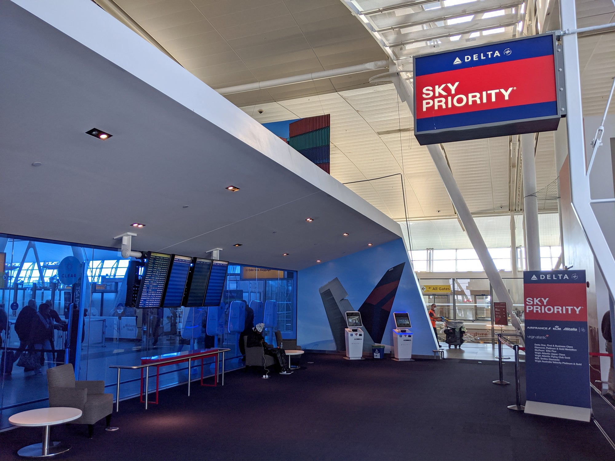 Delta Sky Priority: What is it, and how do you get it?