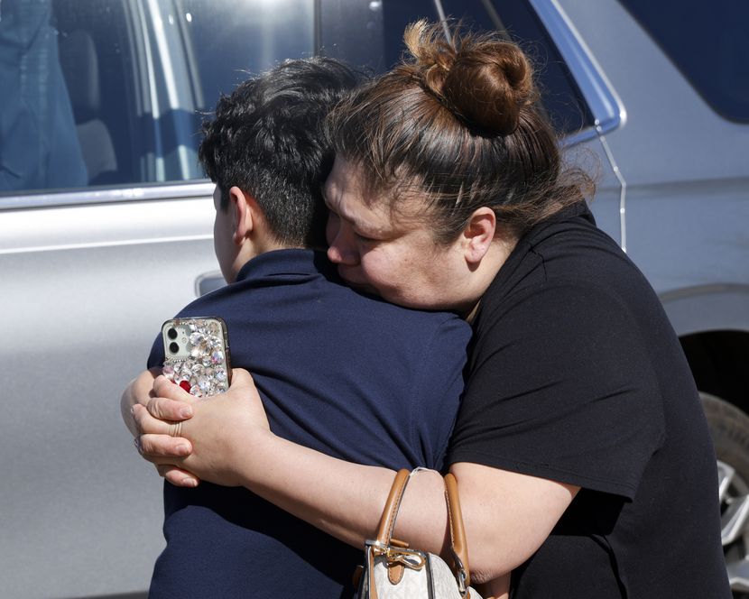 Student who brought gun into Mesquite school injured after a shooting involving officer