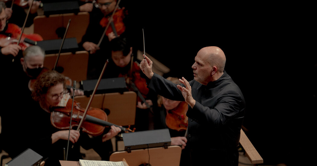 Jaap van Zweden Bids Farewell, and Other Classical Highlights