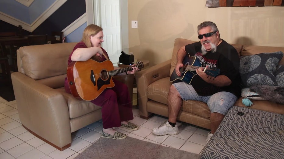 Blind veteran overcomes all odds through music therapy