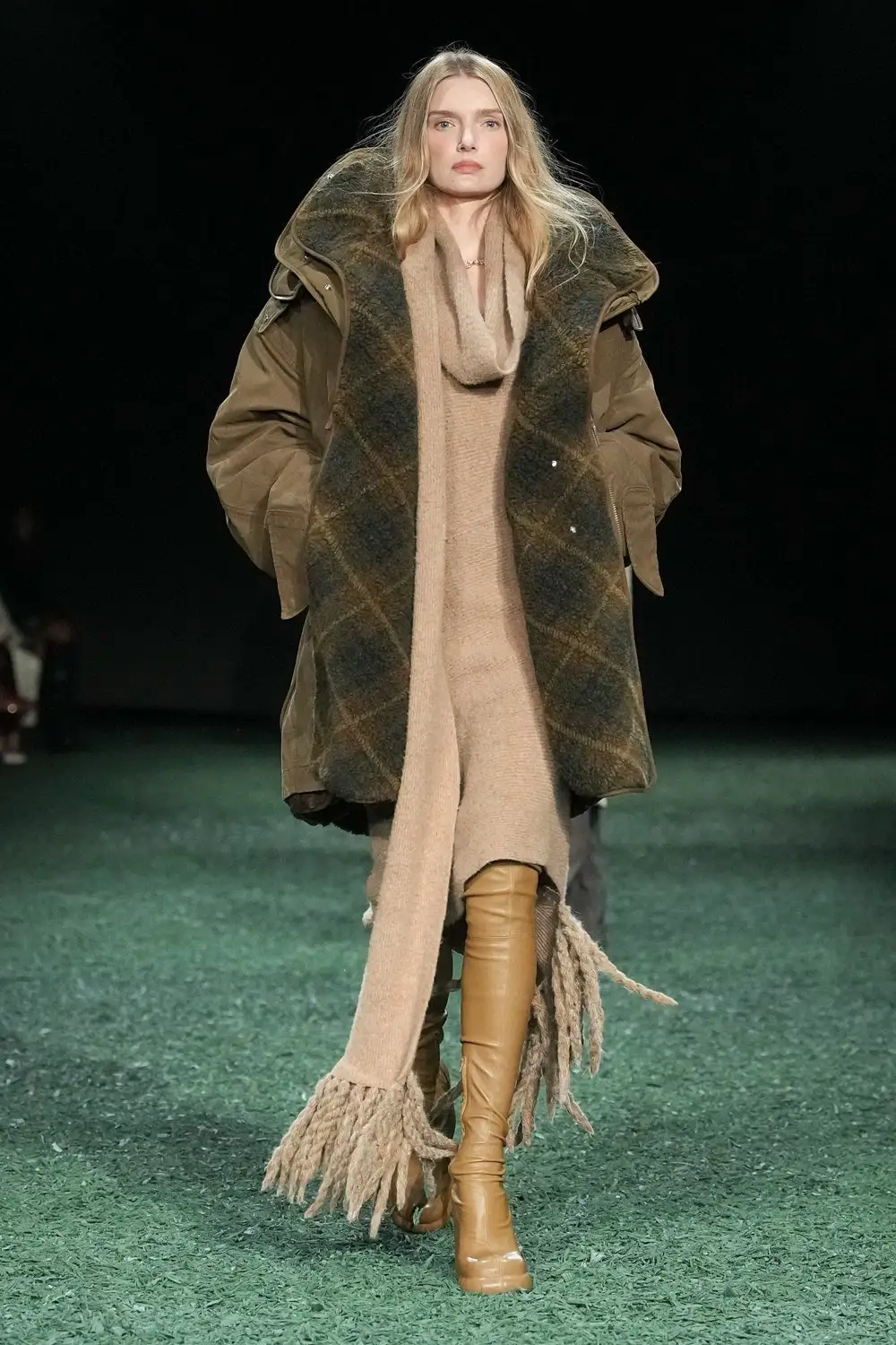 Burberry FallWinter 20242025