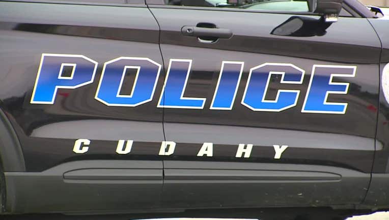 Cudahy police chase, driver sought after ditching car