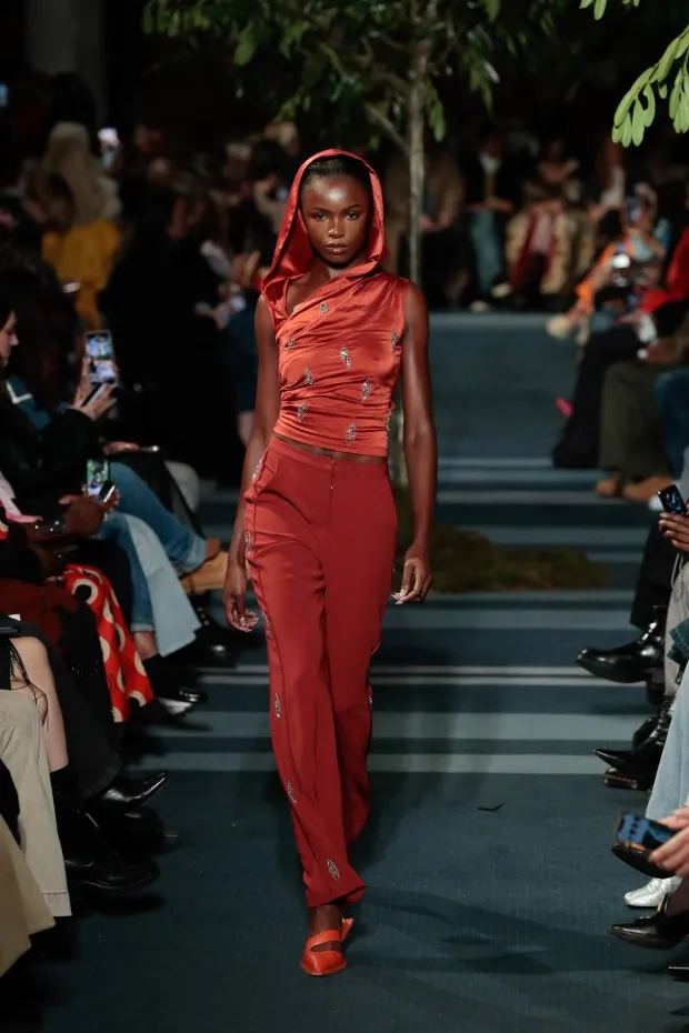 LONDON, ENGLAND - FEBRUARY 17: A model walks the runway at the Ahluwalia show during London Fashion Week February 2024 at Central Hall Westminster on February 17, 2024 in London, England. (Photo by John Phillips/Getty Images)