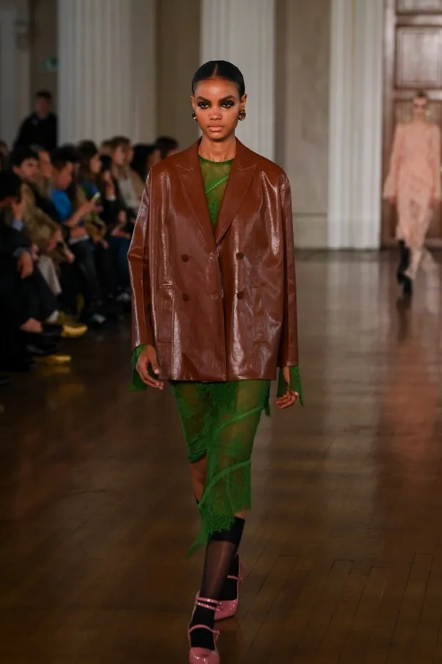 LONDON, ENGLAND - FEBRUARY 16: A model walks the runway at the Huishan Zhang show during London Fashion Week February 2024 on February 16, 2024 in London, England. (Photo by Eamonn M. McCormack/Getty Images)