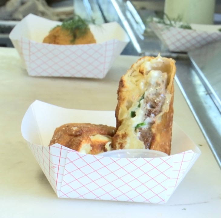 Beach Bites: The Gnosh Pit food truck