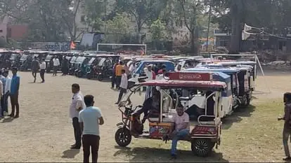 E Rikshaw auto strike indore news
