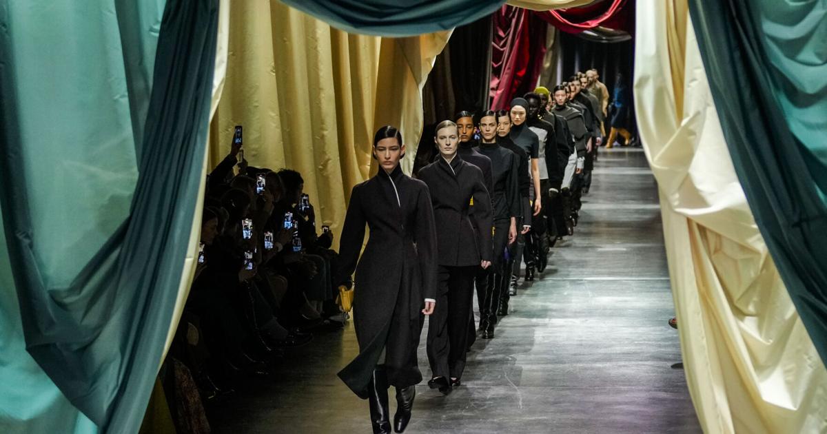 Italy Fashion Fendi Women FW 24