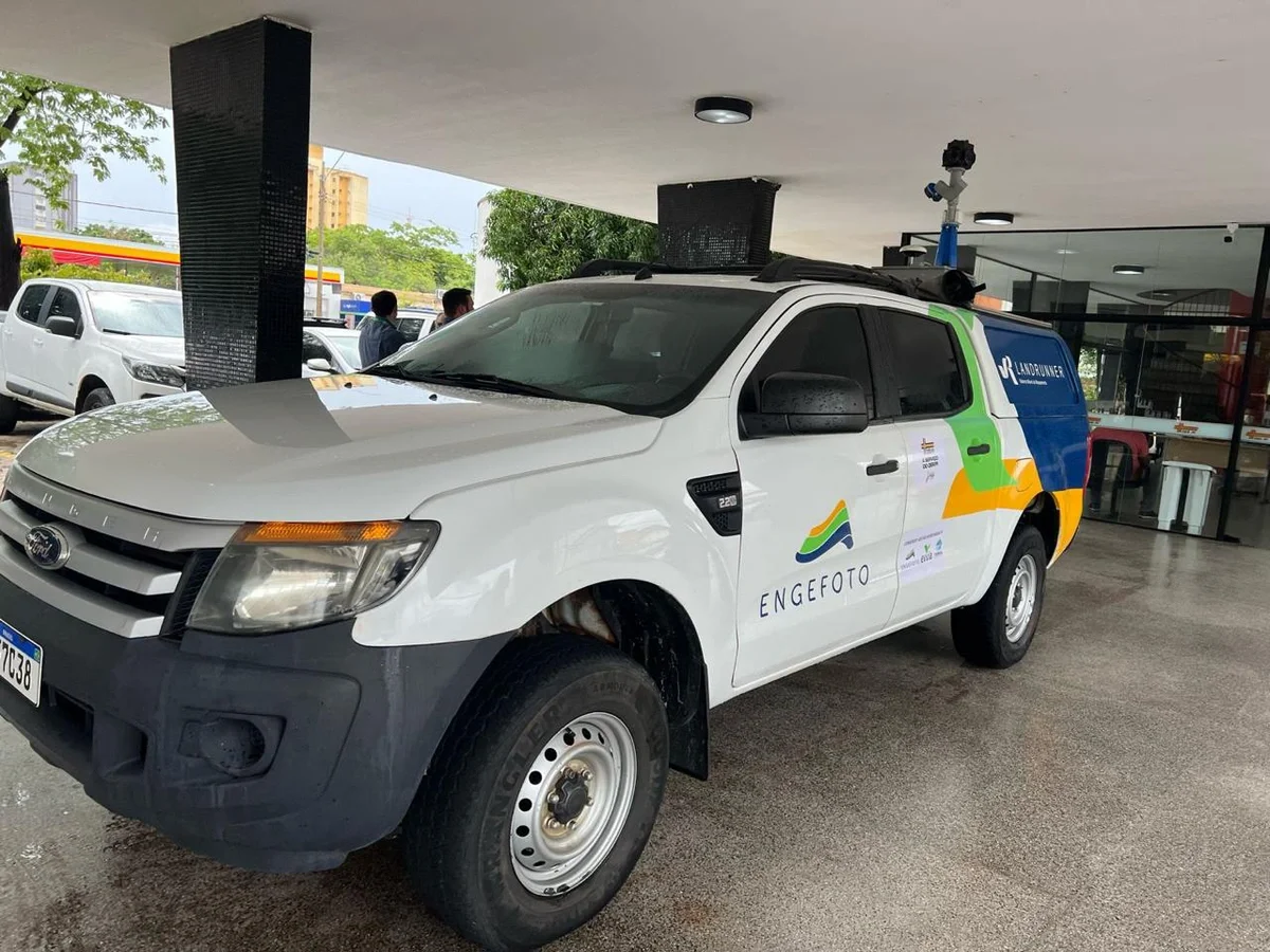 A iniciativa consiste em um levantamento de imagens terrestres (via veículo equipado)